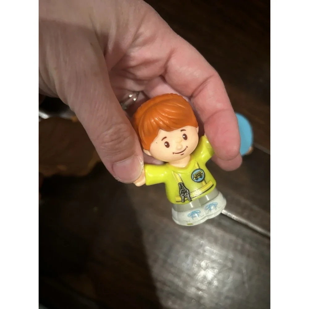Lot Of 18 Little People Noah Animals Toy Story Paint Chipped